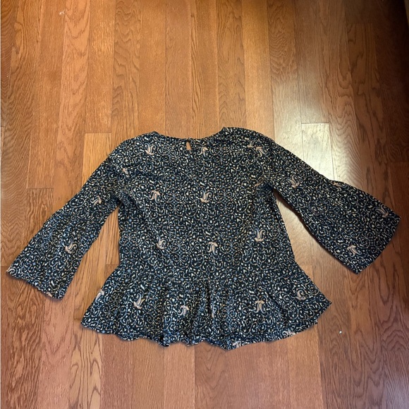 Madewell Silk Fiesta Paisley Bell-Sleeve Top. Size small - Picture 11 of 11